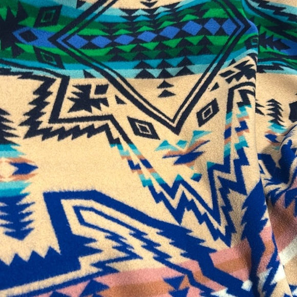 Pendleton Beaver State Blanket - Picture 4 of 5